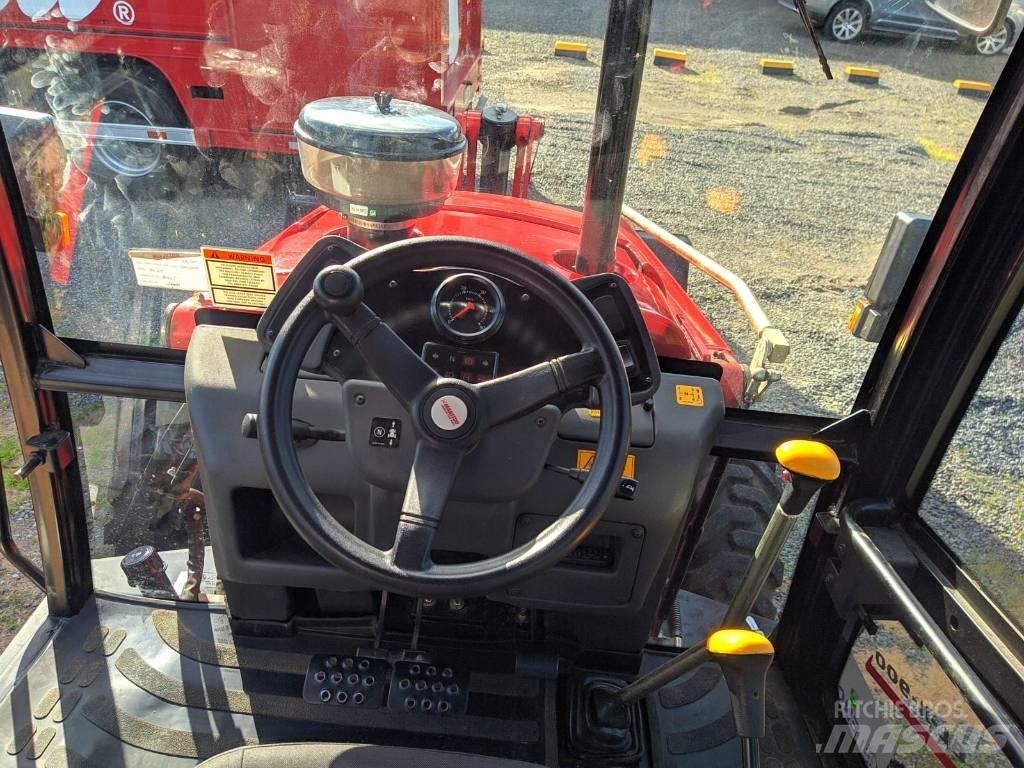 Manitou MBL-X 900 バックホーローダー
