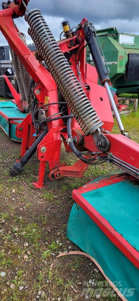 Kverneland 5090BX モアーコンディショナー
