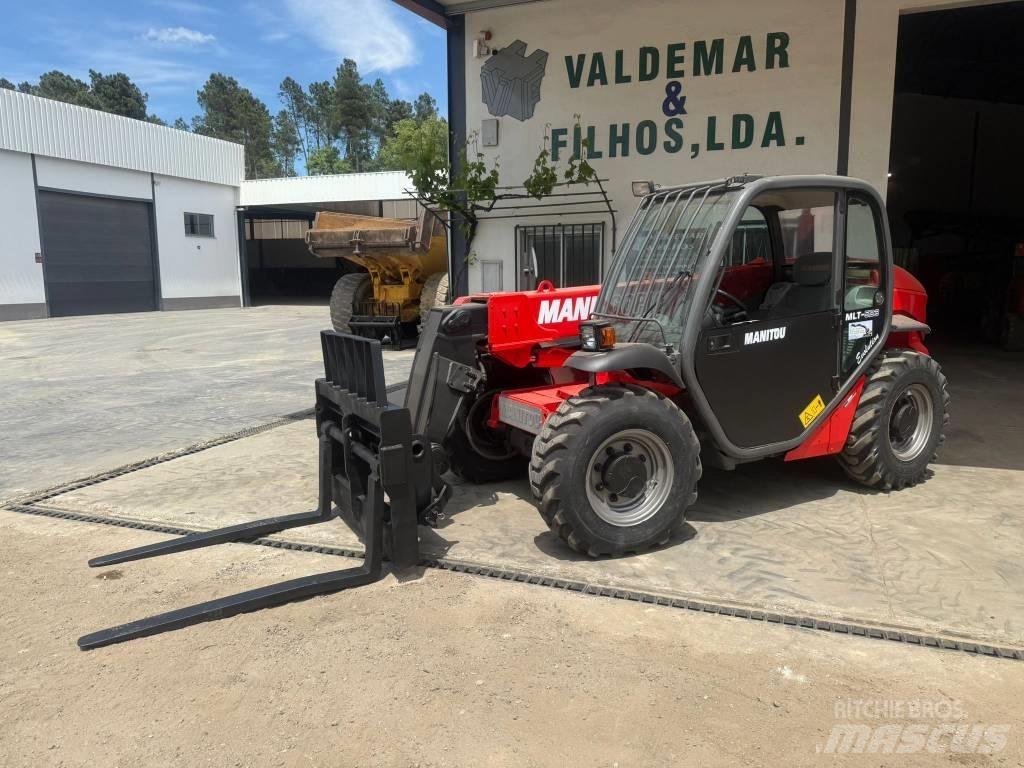Manitou MT 523 テレスコーピックハンドラー