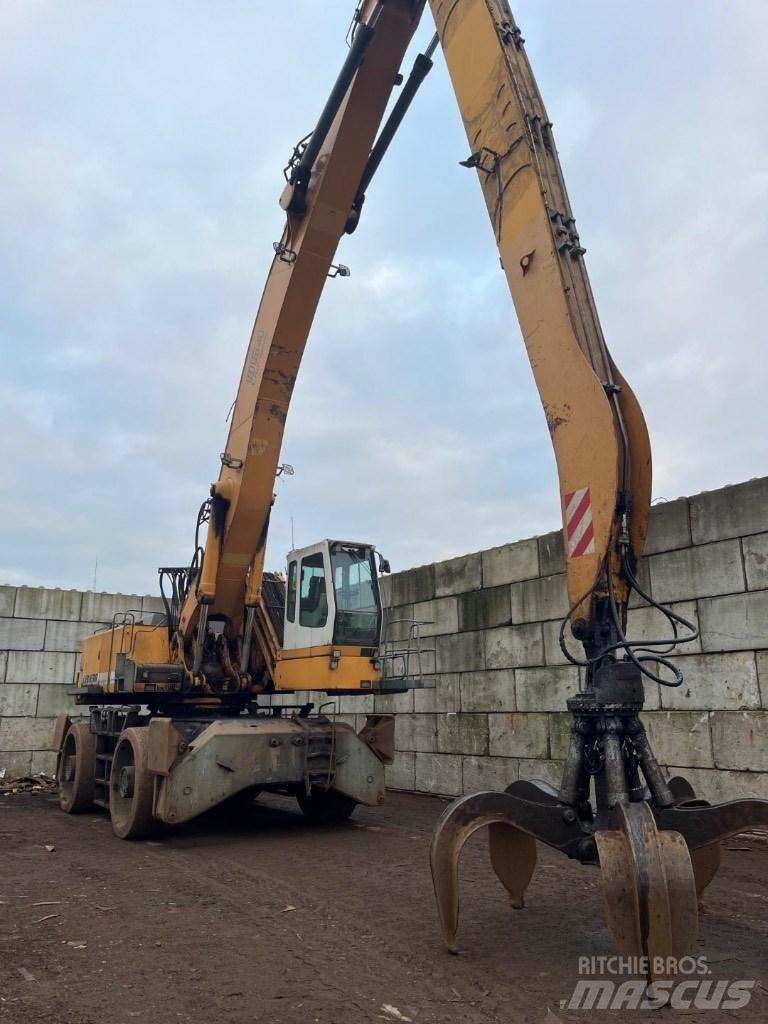 Liebherr A 954 B HD 廃棄物／工業産廃処理機