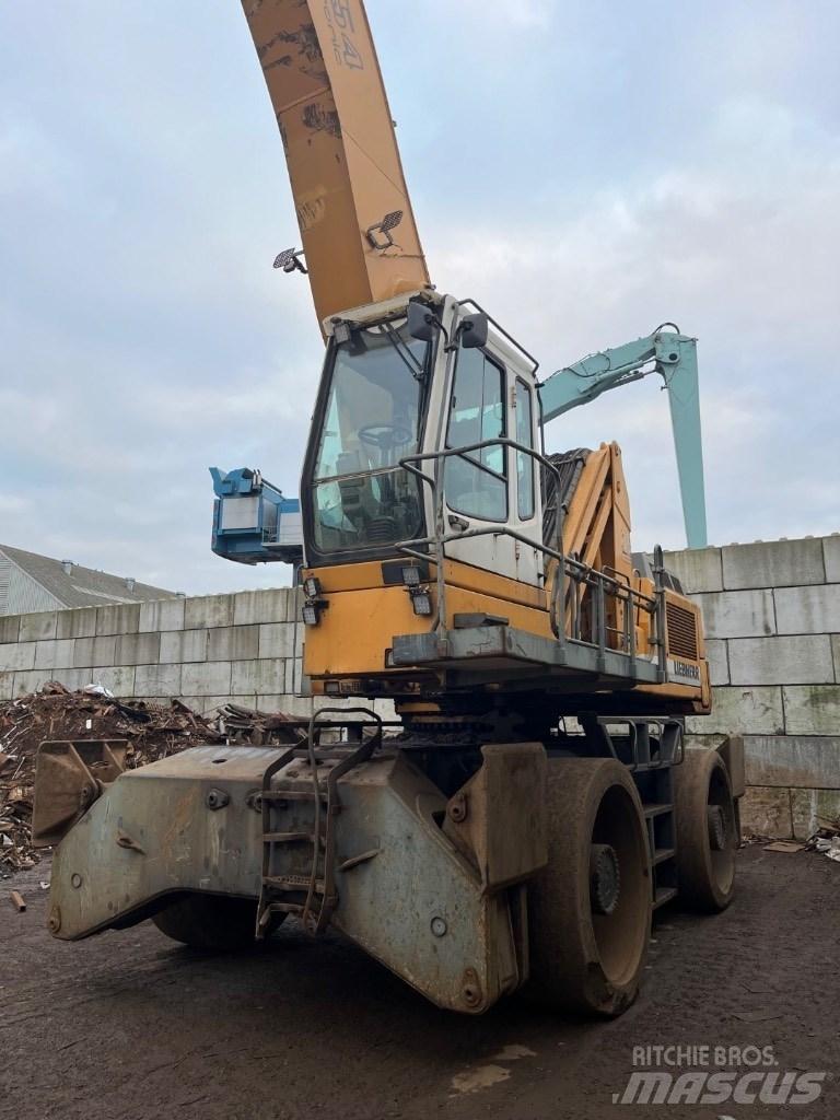Liebherr A 954 B HD 廃棄物／工業産廃処理機