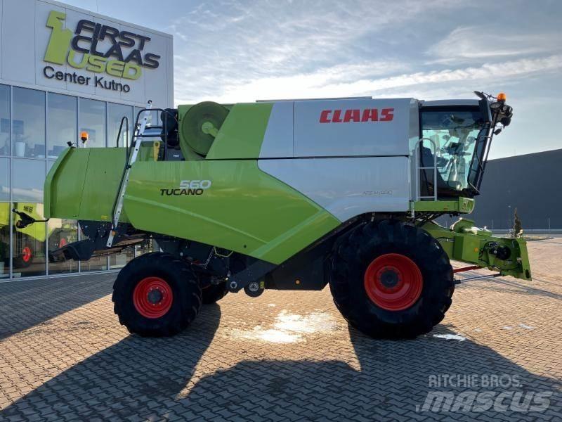 CLAAS TUCANO 560 コンバイン