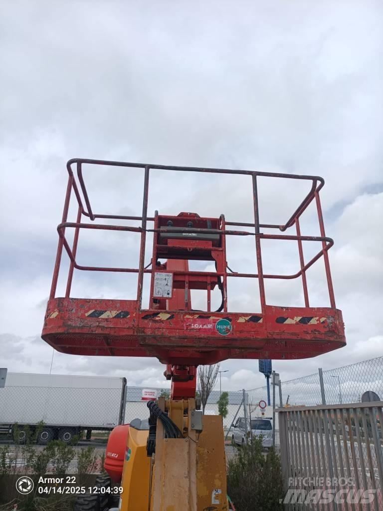 Manitou 180 ATJ ブームリフト　屈伸型