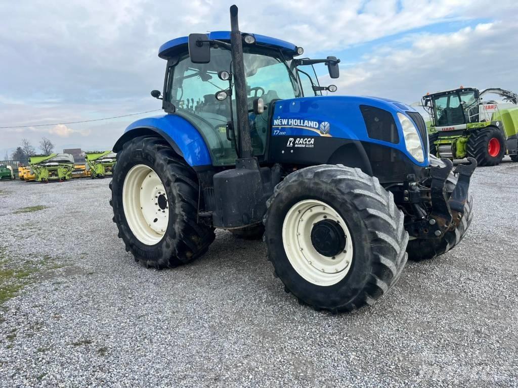 New Holland T 7.200 トラクター