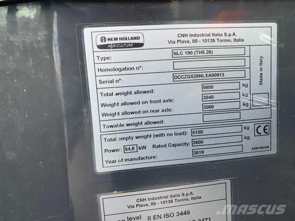 New Holland TH5.26 テレスコーピックハンドラー