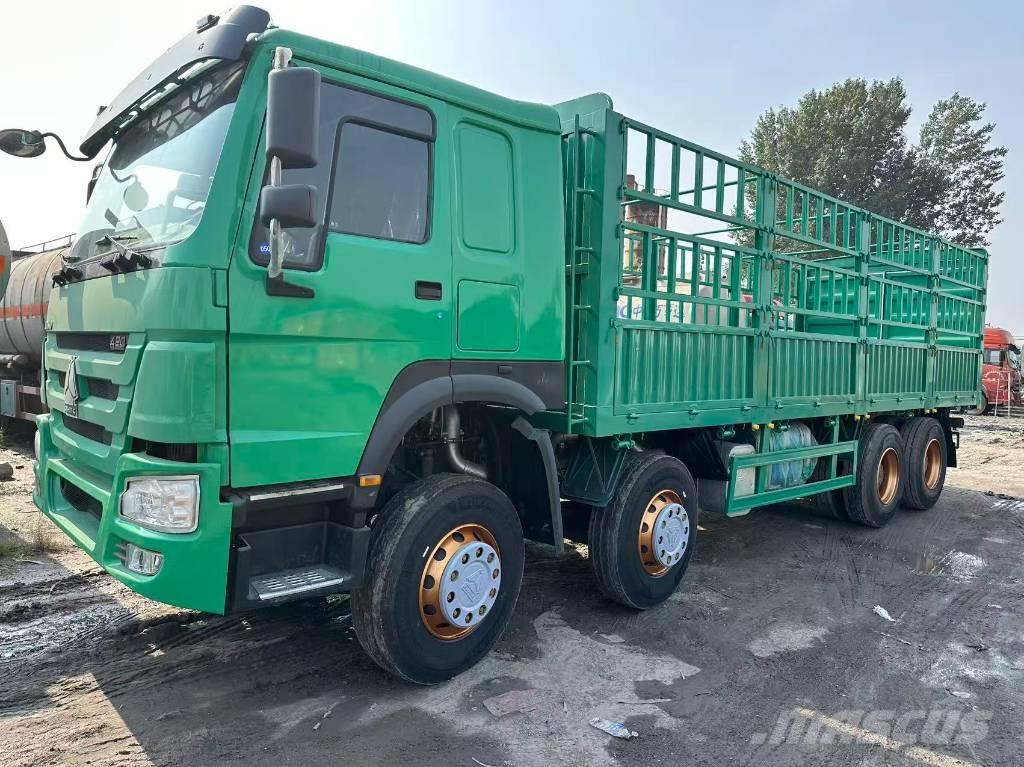 Sinotruk HOWO420hp 平ボディー