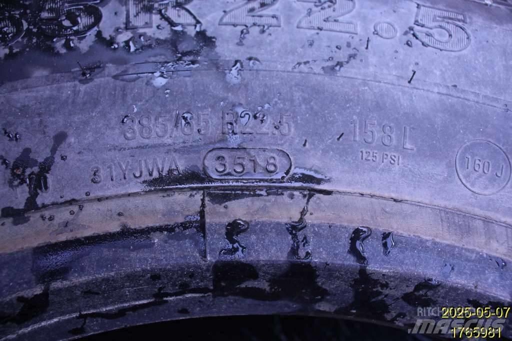 Kuhmo KWA03 タイヤ、ホイル、リム