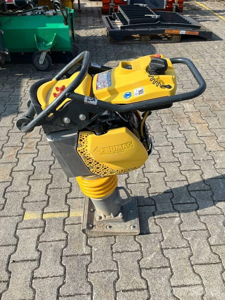 Bomag BT 65 タンパ/転圧バイブレータ