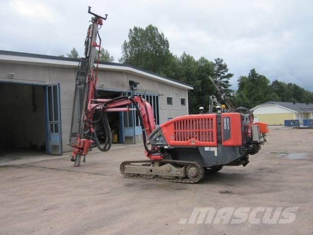 Sandvik DC 410 Ri サーフェイスドリルリグ