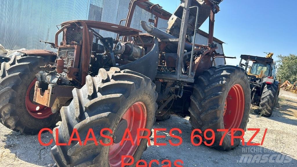 CLAAS Ares 697 ATZ トラクター