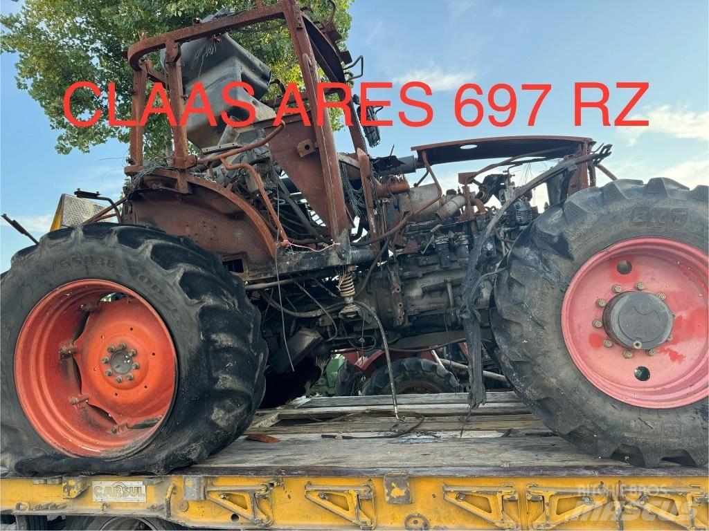 CLAAS Ares 697 ATZ トラクター