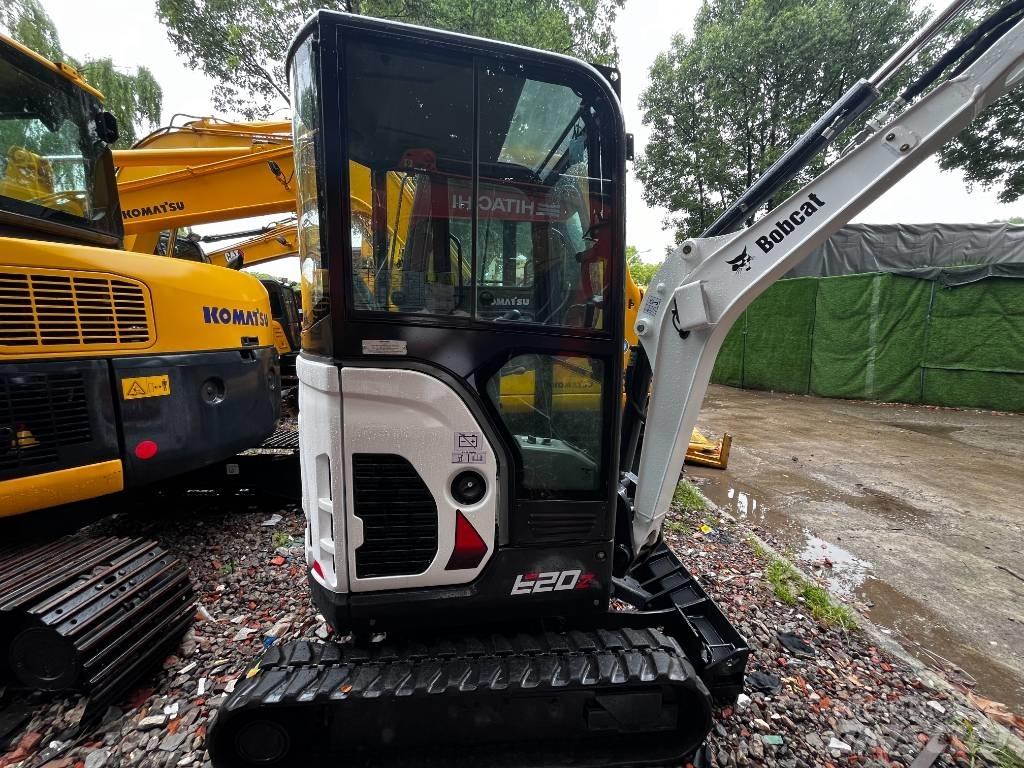 Bobcat E 20z ミニ油圧ショベル 7t以下（ミニユンボ・ミニディガー）