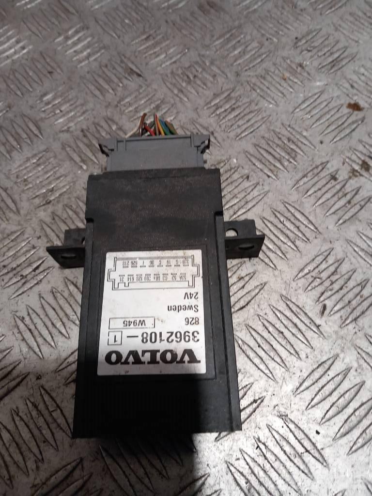 Volvo FH 12    3962108 電子機器