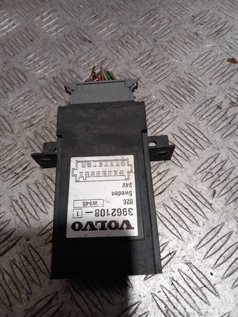 Volvo FH 12    3962108 電子機器