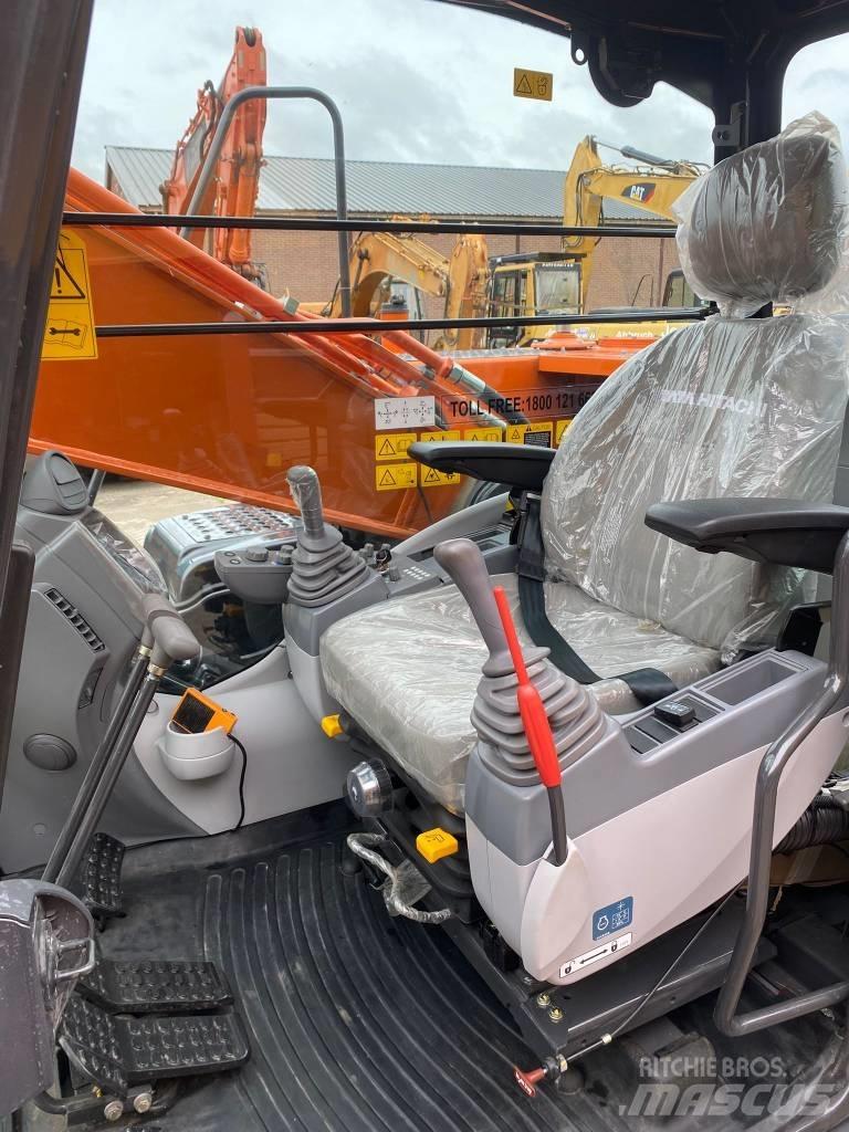 Hitachi ZX 220LC-5G 大型油圧ショベル12t以上（パワーショベル・ユンボ）