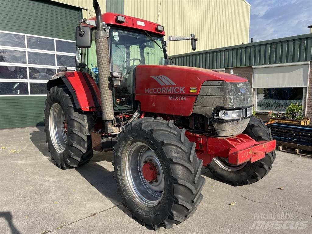 McCormick MTX135 トラクター