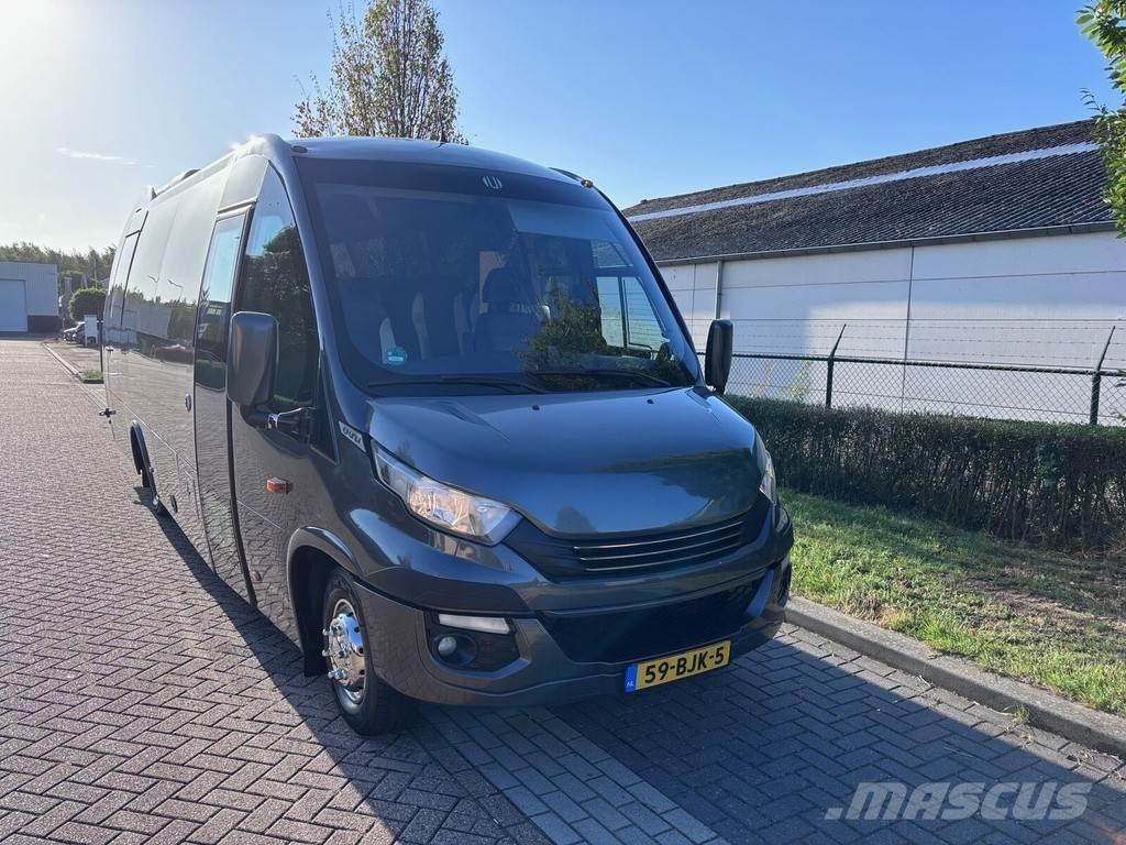Iveco UNVI Compa 観光バス