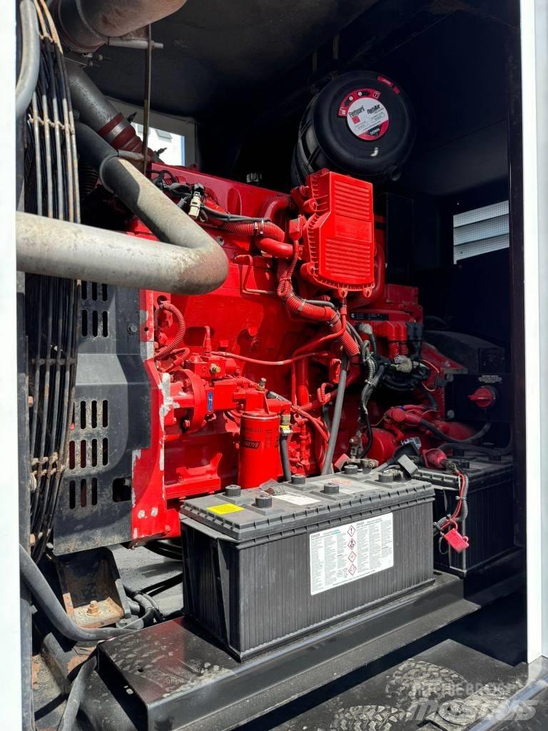 Cummins C 300 D6R ディーゼル発電機