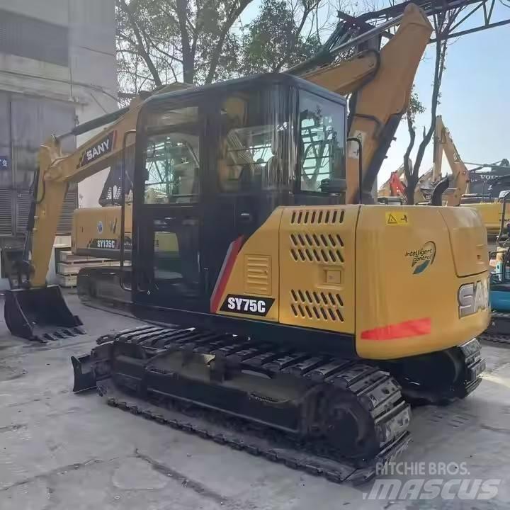 Sany SY 75 C 大型油圧ショベル12t以上（パワーショベル・ユンボ）
