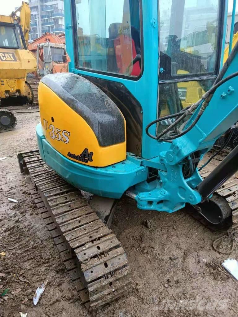 Kubota U30 ミニ油圧ショベル 7t以下（ミニユンボ・ミニディガー）