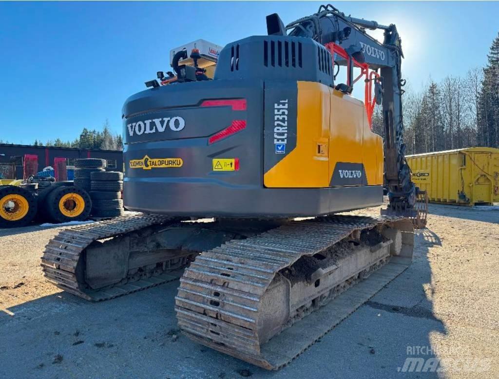 Volvo ECR 235 EL 大型油圧ショベル12t以上（パワーショベル・ユンボ）
