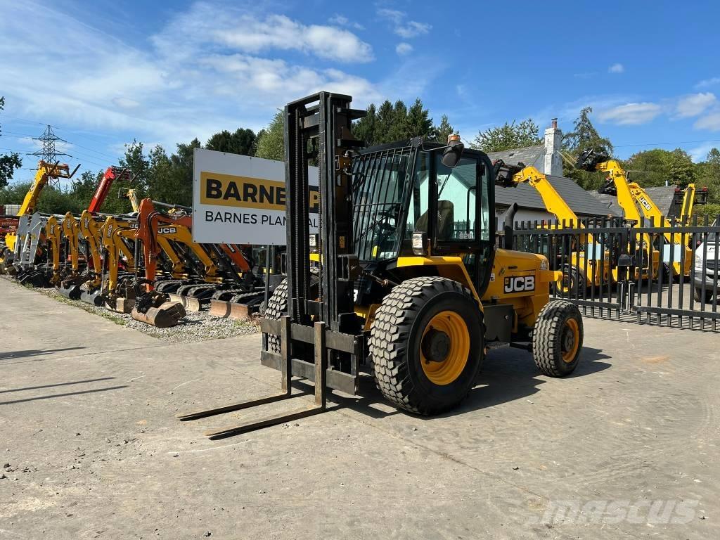 JCB 926 ラフターテレントラック
