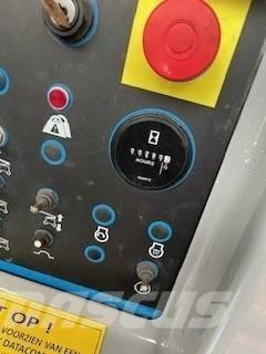 Genie Z 45/25 J DC ブームリフト　屈伸型