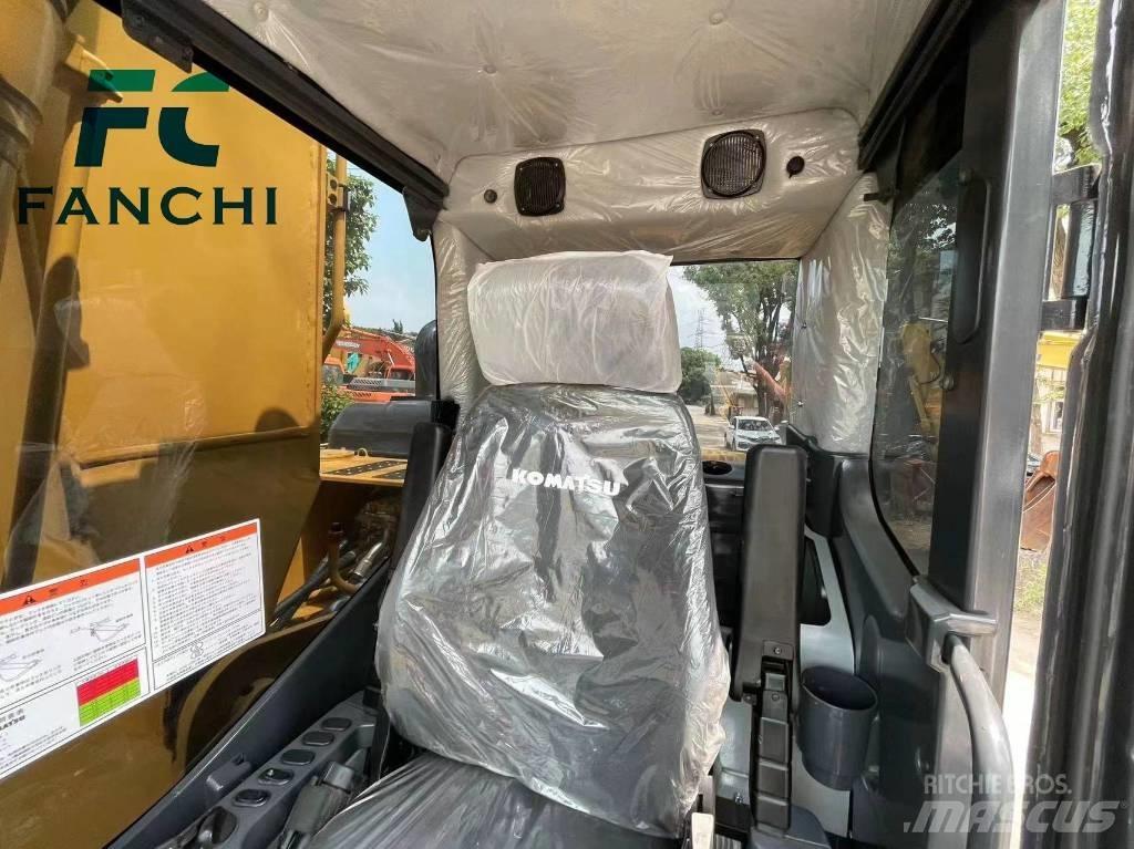 Komatsu PC 200-6 中型油圧ショベル 7ｔ-12ｔ（ユンボ・パワーショベル・バックホー）