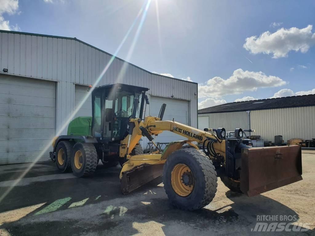 New Holland F 156 A モーターグレーダー