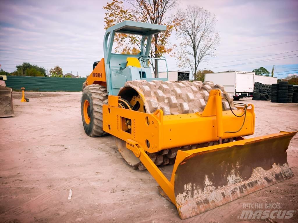Bomag BW 213 P D B-3 振動ローラ