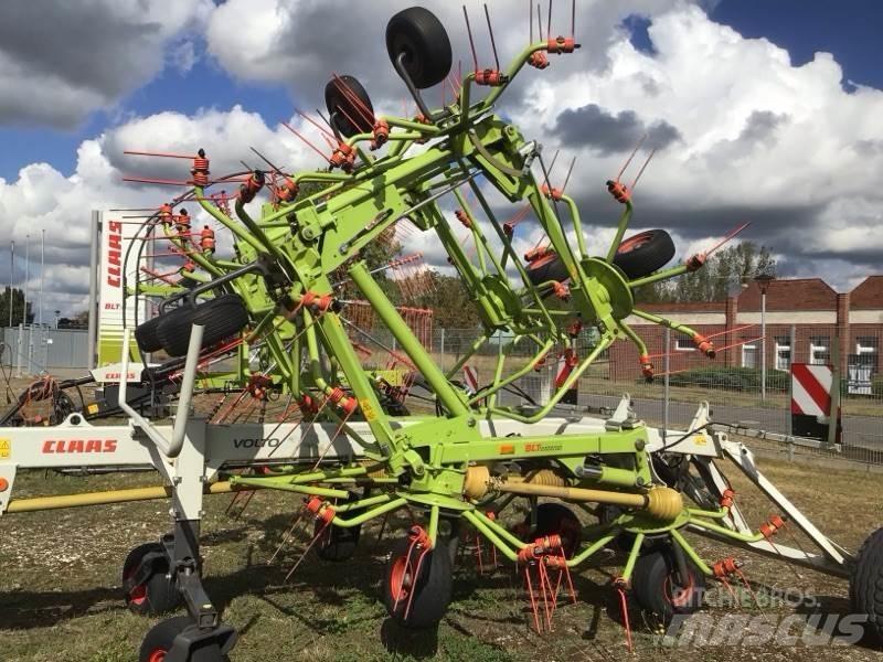 CLAAS Volto 1300 T テッダー・テッダーレーキ