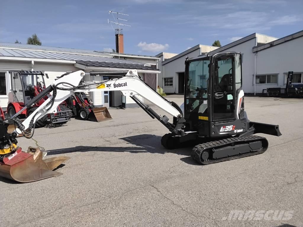 Bobcat E 35z ミニ油圧ショベル 7t以下（ミニユンボ・ミニディガー）