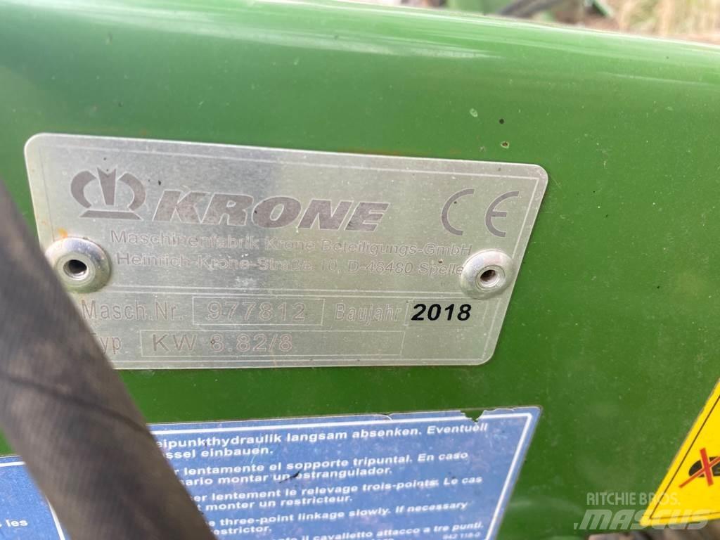 Krone KW 8.82/8 テッダー・テッダーレーキ