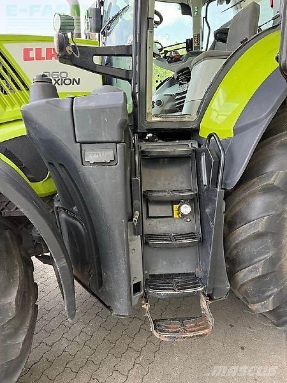 CLAAS axion 960 トラクター