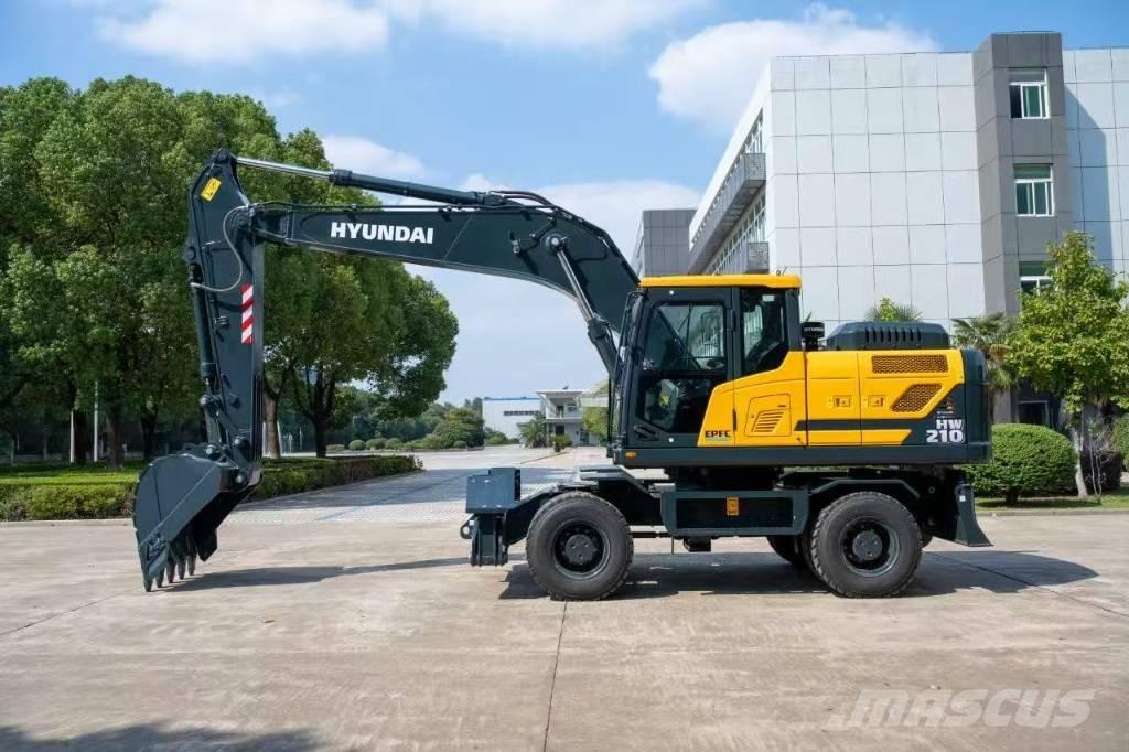 Hyundai HW 210 A ホイール式油圧ショベル（パワーショベル・ユンボ・バックホー）