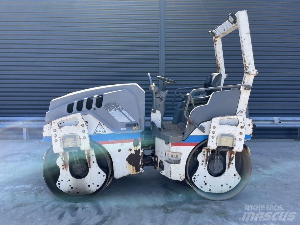 Hamm HD 13 VV タンデムローラ