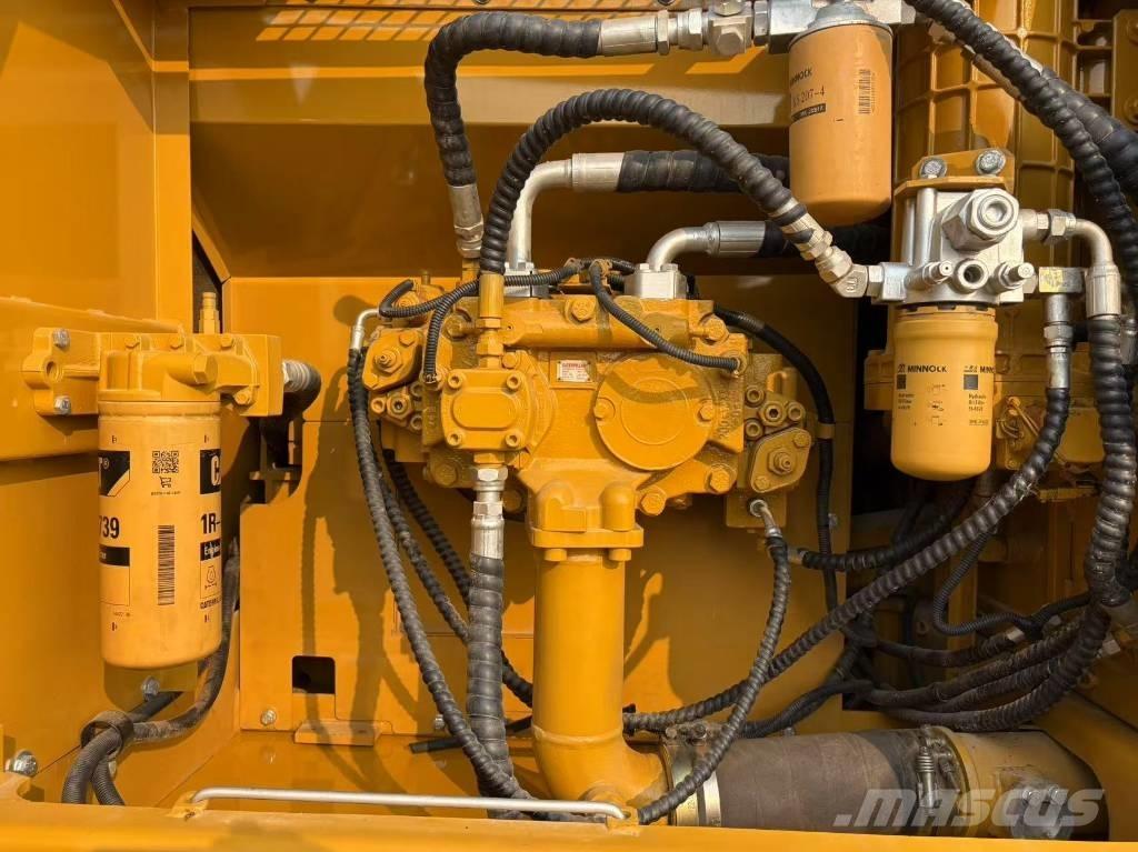 CAT 325 大型油圧ショベル12t以上（パワーショベル・ユンボ）