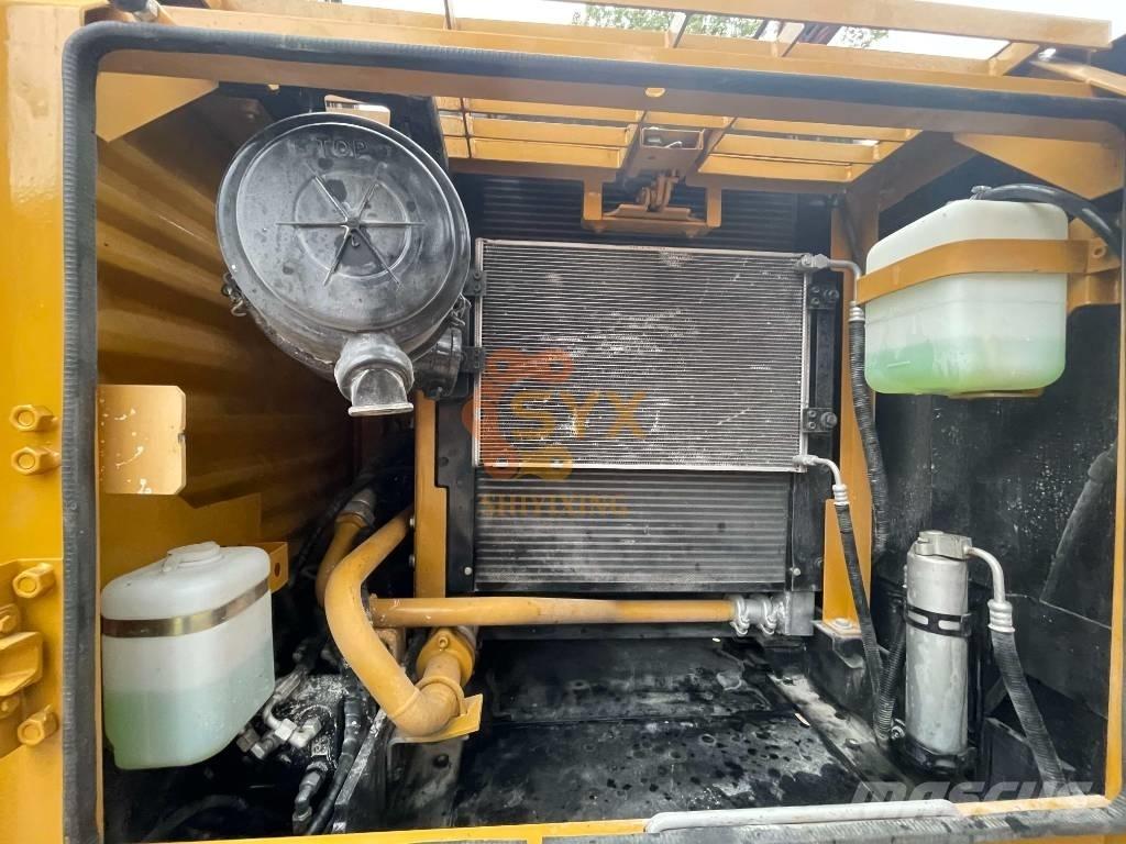Sany SY 155 C 大型油圧ショベル12t以上（パワーショベル・ユンボ）