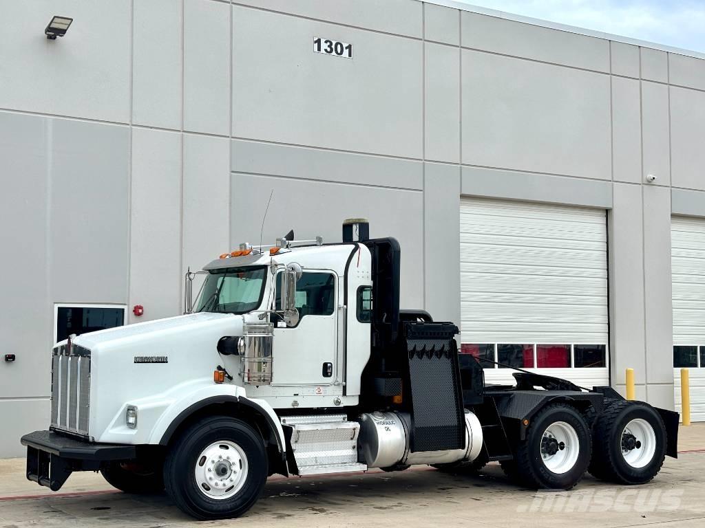 Kenworth T 800 レッカー車
