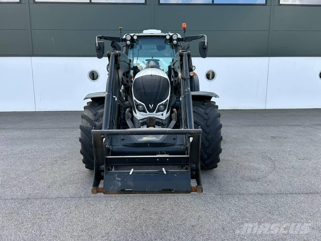 Valtra N 174 トラクター