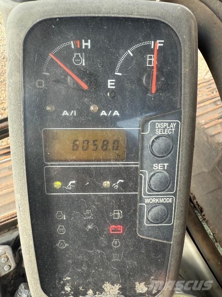 John Deere 160 C 大型油圧ショベル12t以上（パワーショベル・ユンボ）