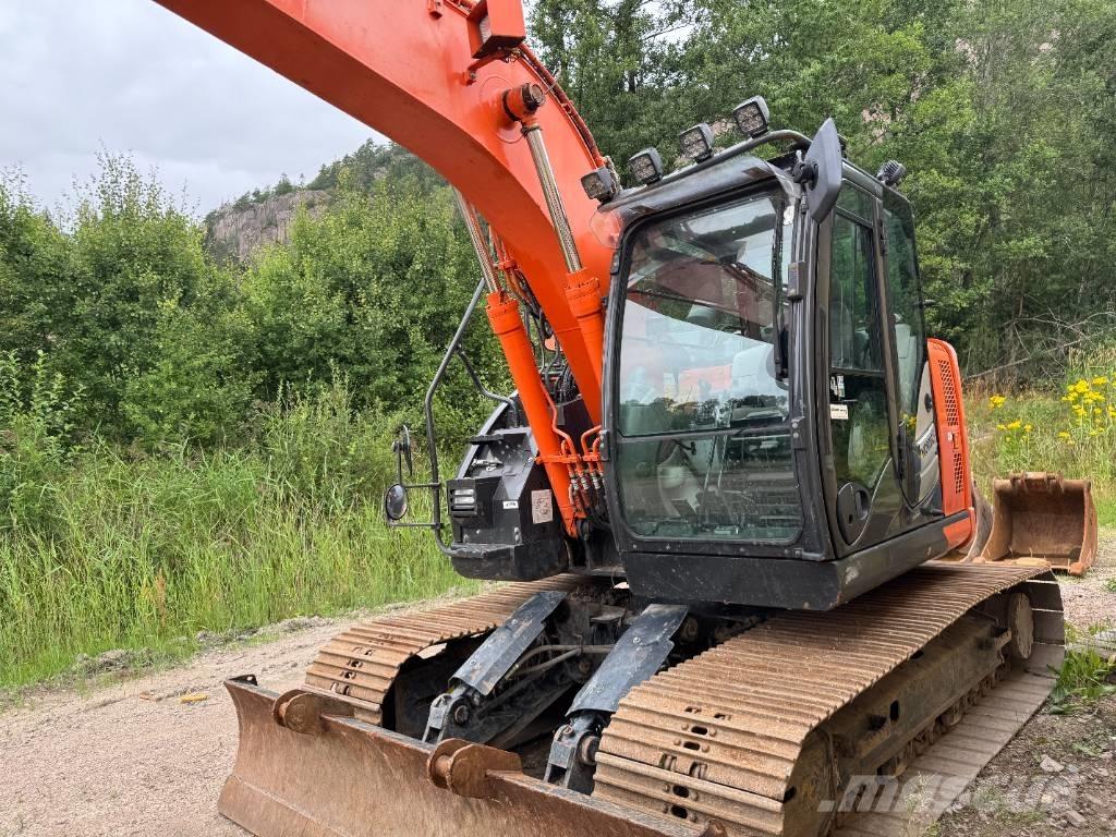 Hitachi ZX135USBL-6 大型油圧ショベル12t以上（パワーショベル・ユンボ）