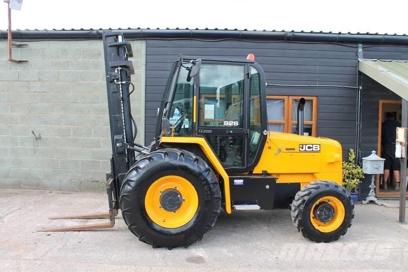 JCB 926 ラフターテレントラック