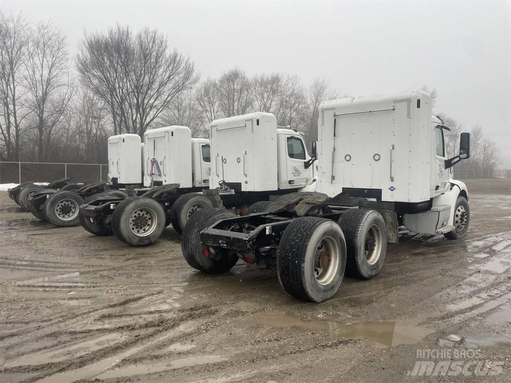 Peterbilt 579 中古トラクターヘッド | トレーラーヘッド