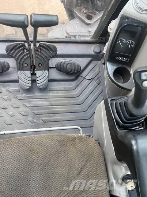 Volvo EC 55 C ミニ油圧ショベル 7t以下（ミニユンボ・ミニディガー）