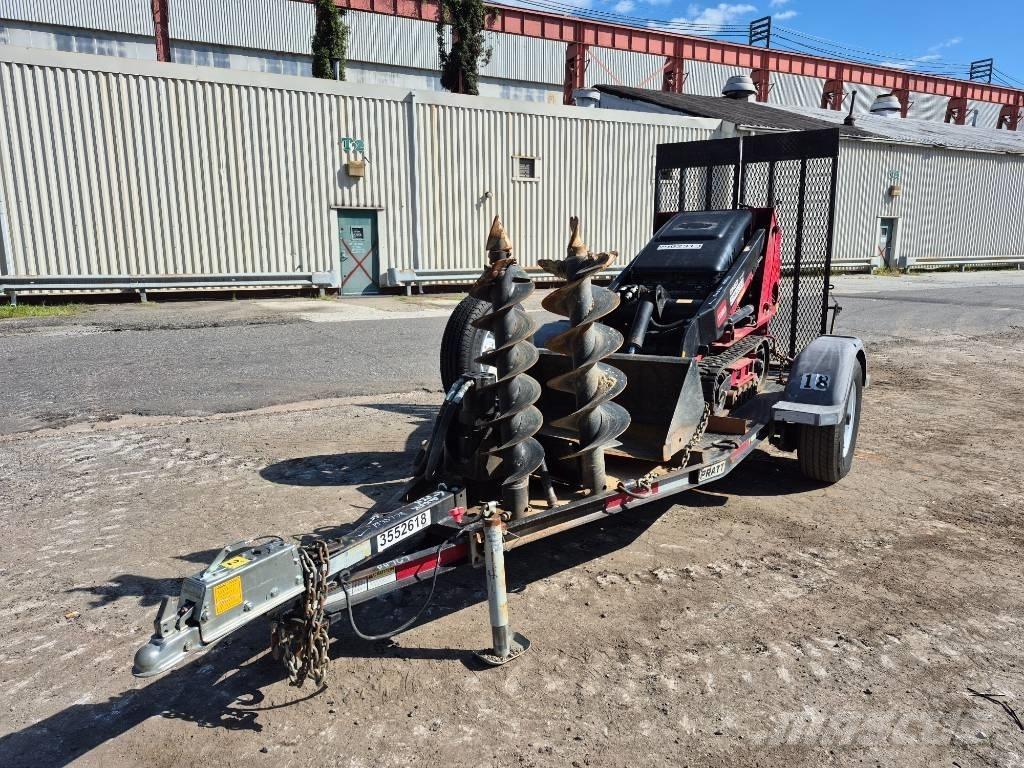 Toro DINGO TX427N スキッドステアローダー