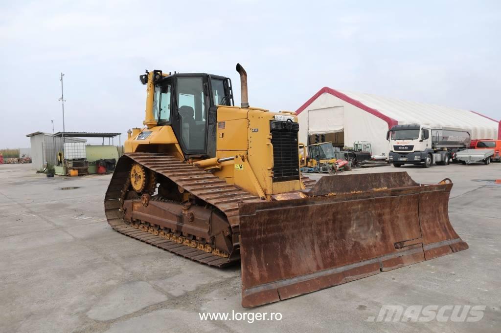 CAT D 6 N ブルドーザー