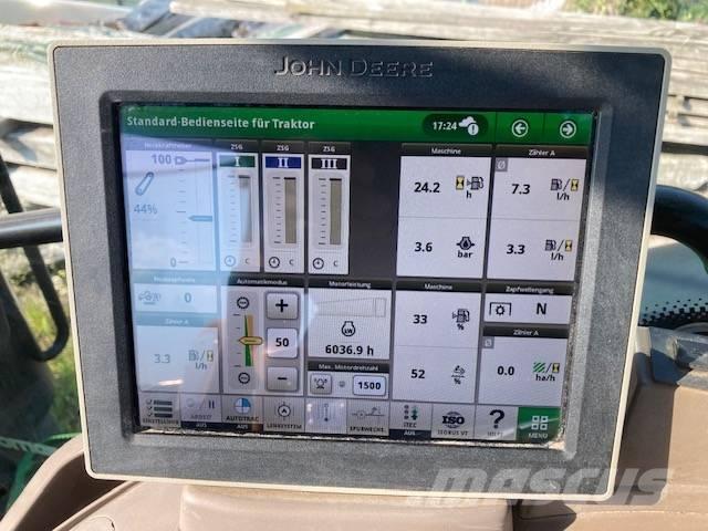 John Deere 6130 R トラクター
