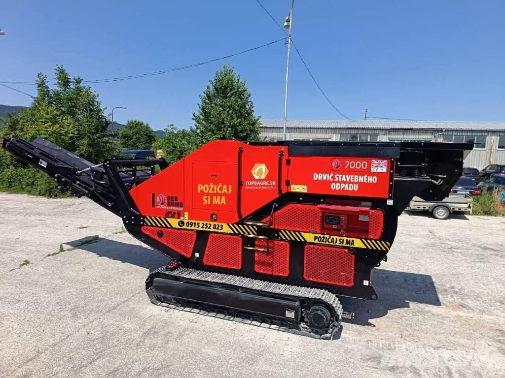 Red Rhino 7000 Plus 自走式クラッシャー