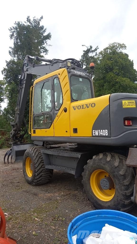 Volvo EW 140 B ホイール式油圧ショベル（パワーショベル・ユンボ・バックホー）